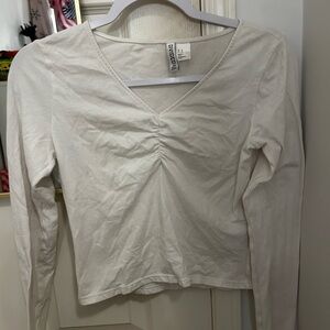 H&M White V-Neck Long Sleeve Top